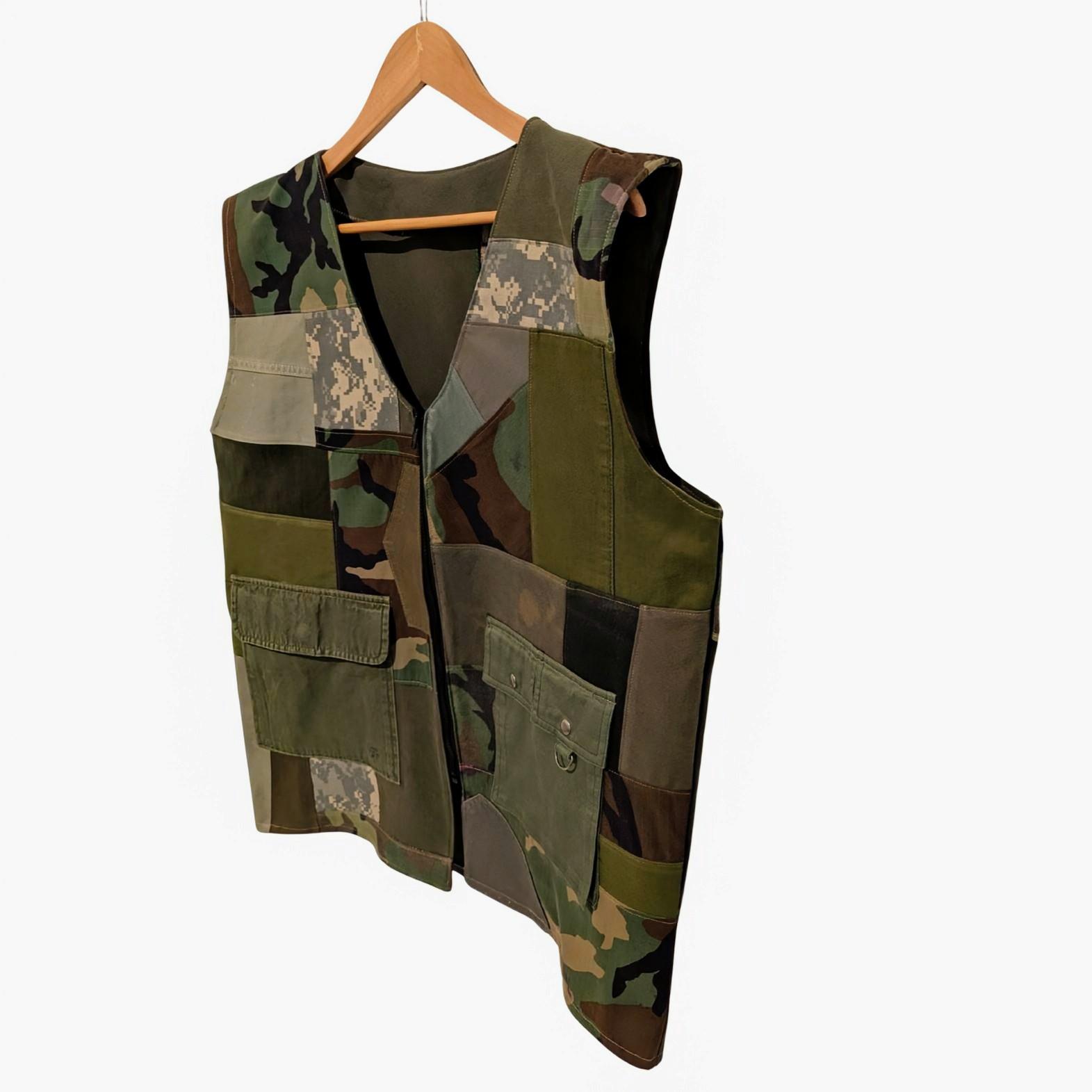 Camo Patchwork Utility Vest (Chest 42-44") - Image 3